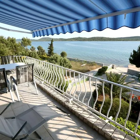 Family Friendly Seaside Pirovac, Sibenik - 13692 Apartment *