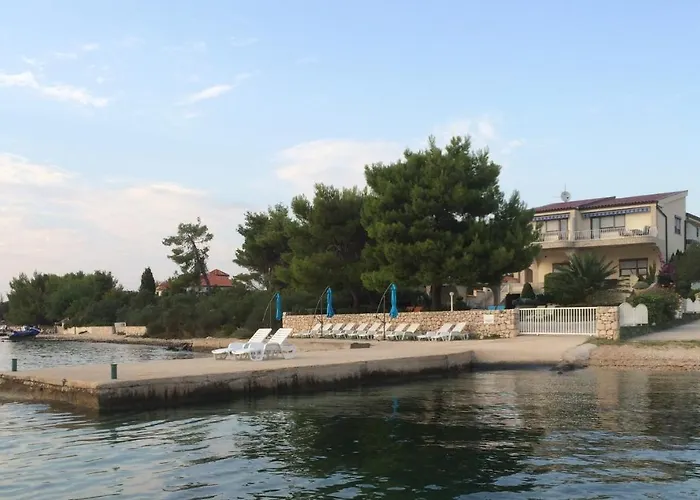 Family Friendly Seaside Pirovac, Sibenik - 13692 *