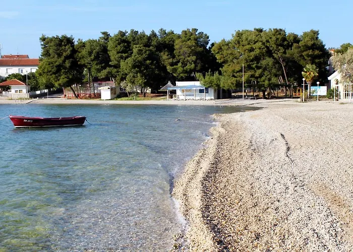 Family Friendly Seaside Pirovac, Sibenik - 13692 Appartamento